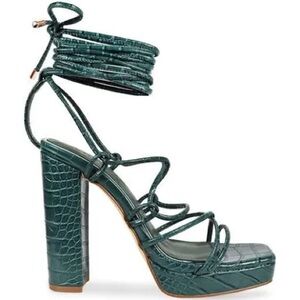 Liliana Green Croc Skin Strappy Heels 8.5